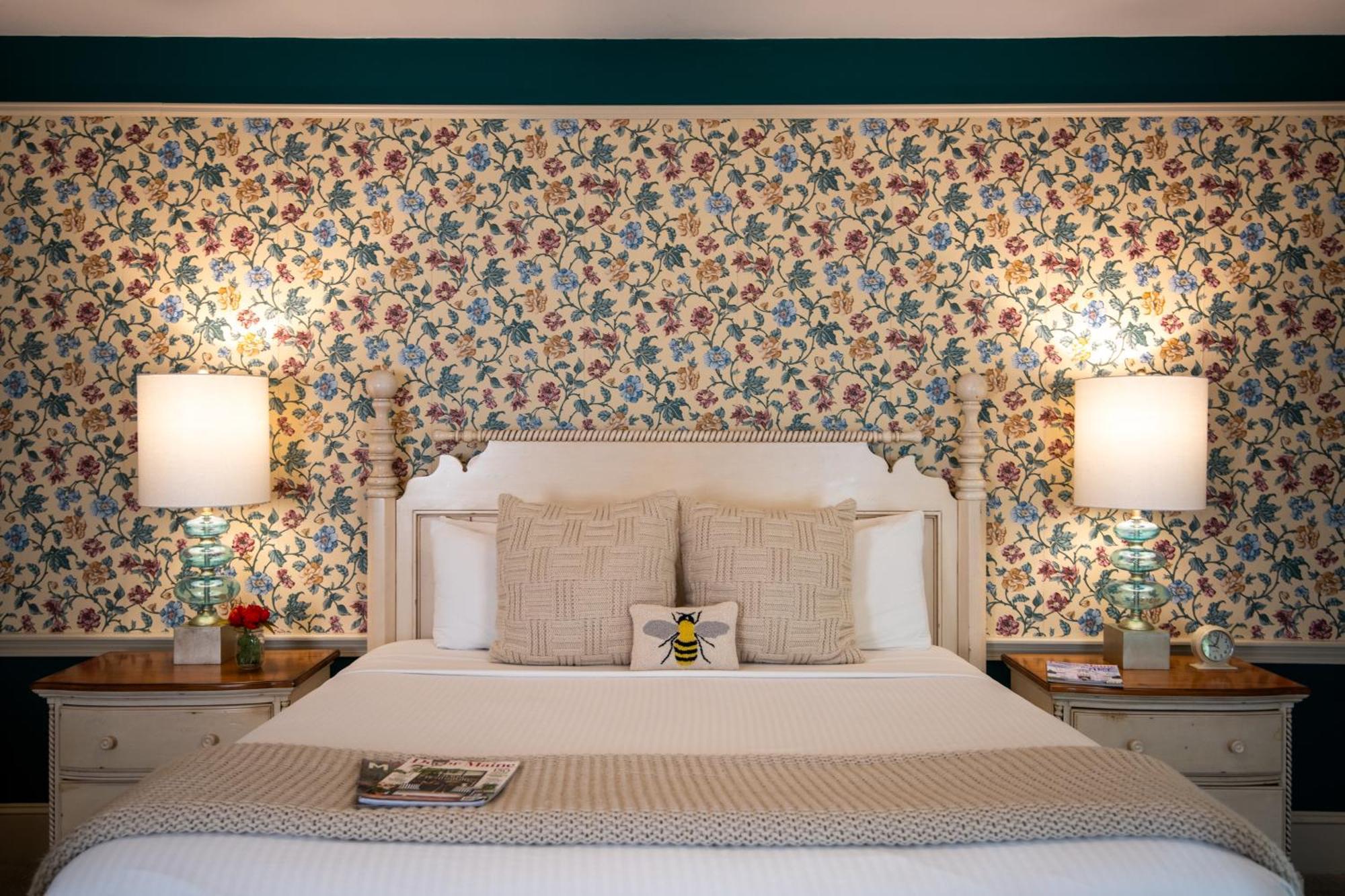 The Primrose 3*
