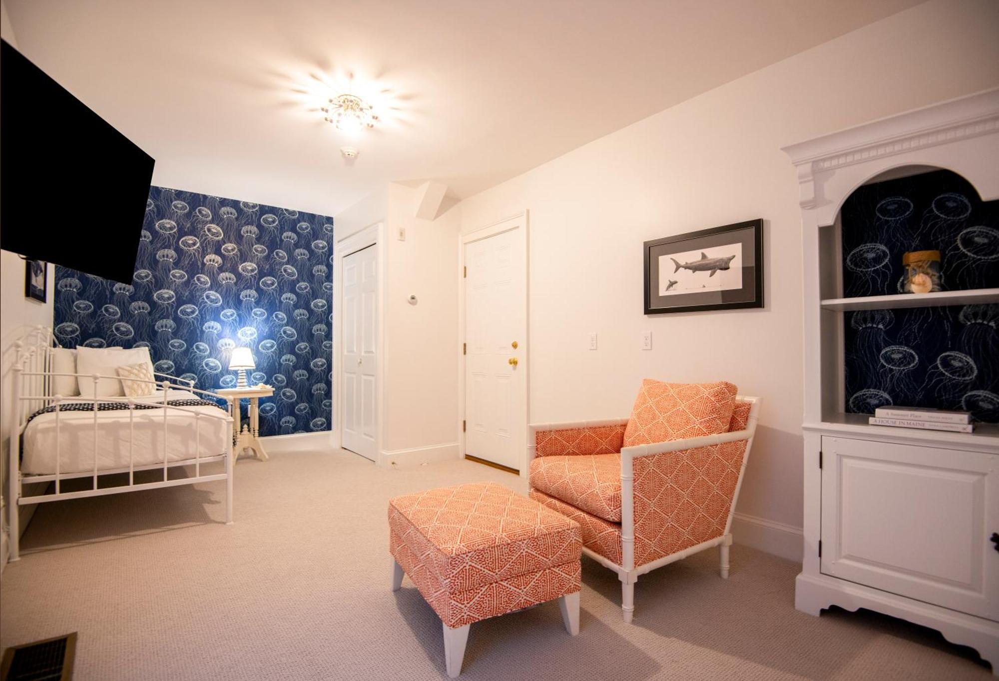 Inn The Primrose